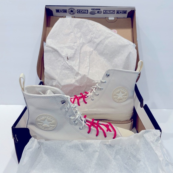 CONVERSE Off-White Unisex Chuck Taylor Crafted Boots Size 8Mens / 9.5Womens‎ - Picture 2 of 8